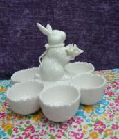 Six　Section  Egg Holder With Bunny  7463