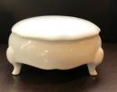 Scalloped Round Footed Box　　C6015