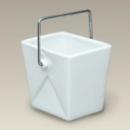 Container　With 　Metal　Handle